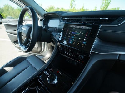 2022 Jeep Grand Cherokee L Limited 4x4