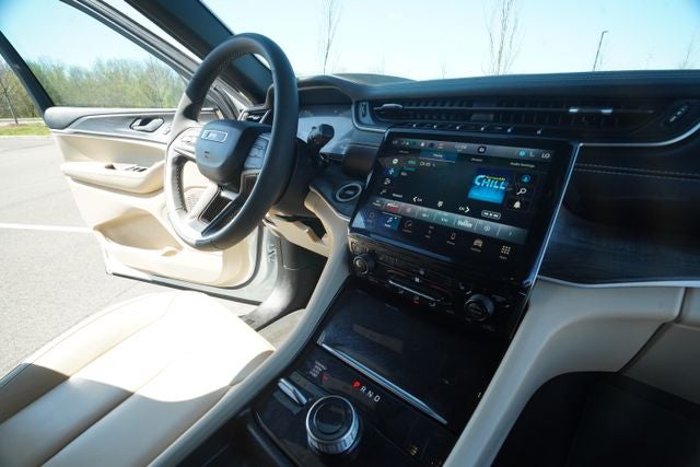 2024 Jeep Grand Cherokee L Limited 4x4