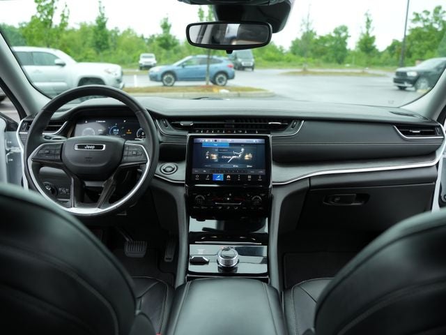 2023 Jeep Grand Cherokee L Limited 4x4
