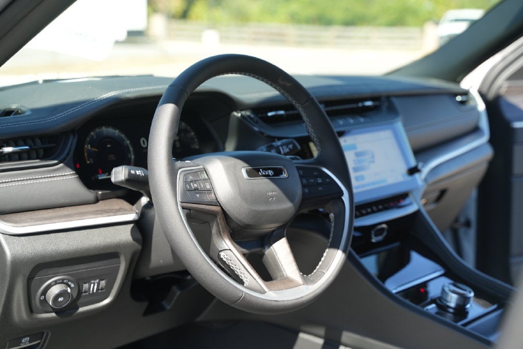 2027 Jeep Grand Cherokee Limited