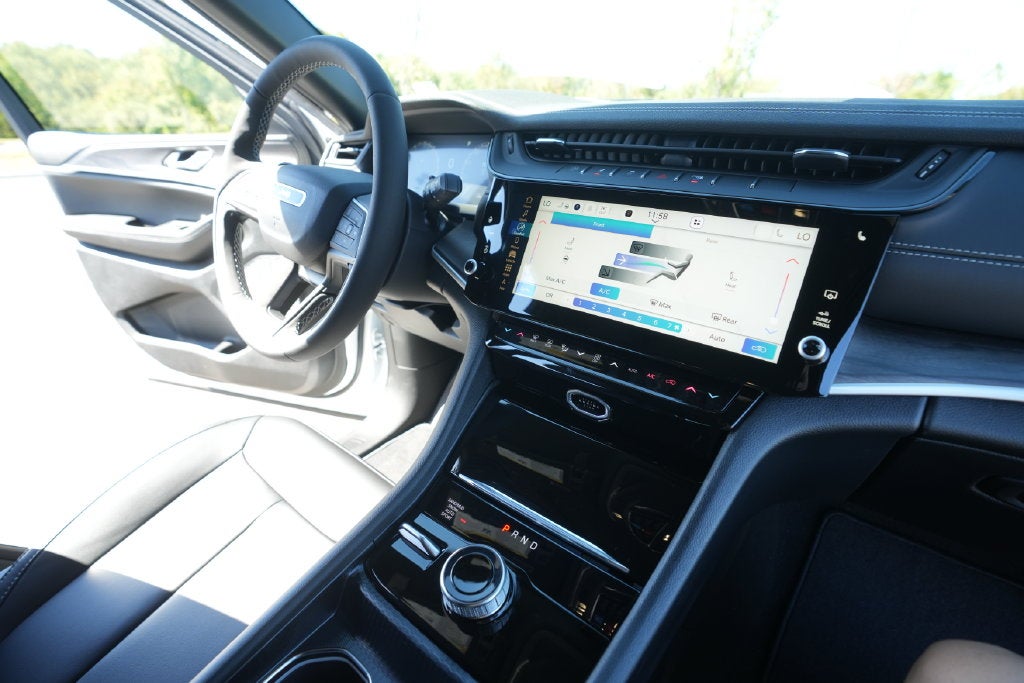2027 Jeep Grand Cherokee Limited