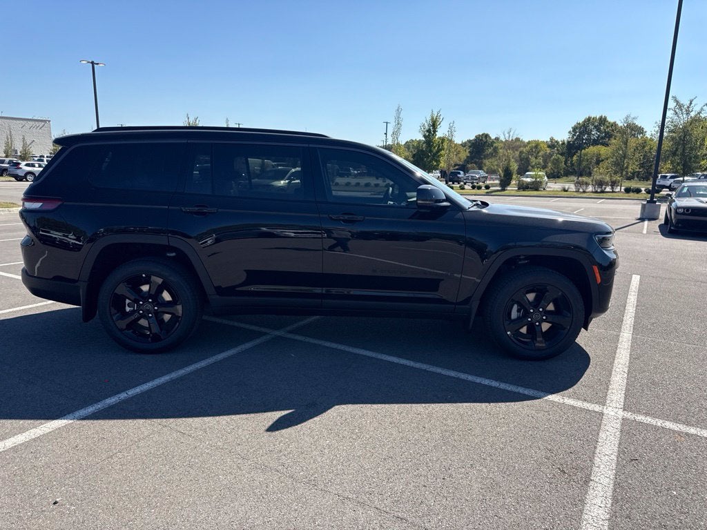2027 Jeep Grand Cherokee Limited