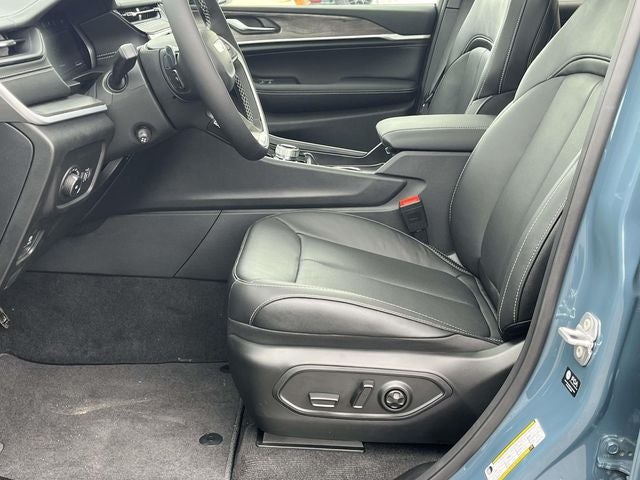 2026 Jeep Grand Cherokee GRAND CHEROKEE L LIMITED RESERVE 4X4