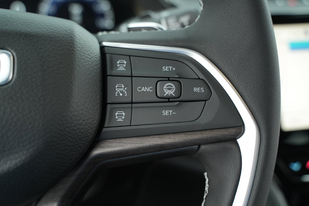 2027 Jeep Grand Cherokee Limited Reserve