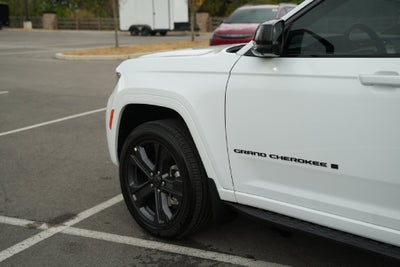 2027 Jeep Grand Cherokee Limited Reserve