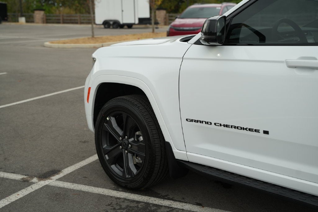 2027 Jeep Grand Cherokee Limited Reserve