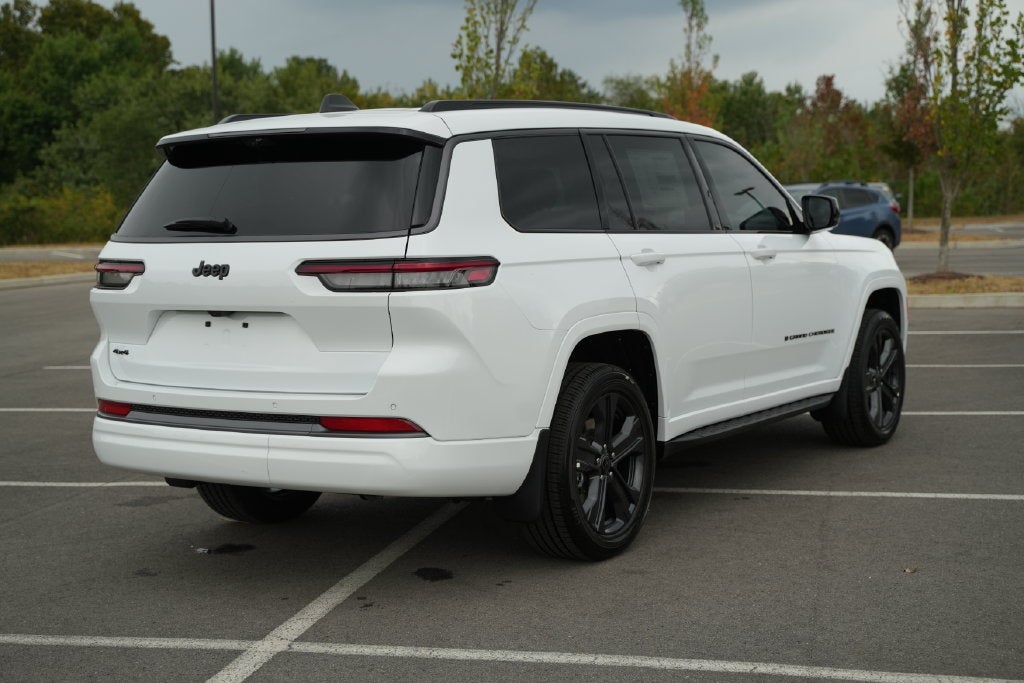 2027 Jeep Grand Cherokee Limited Reserve