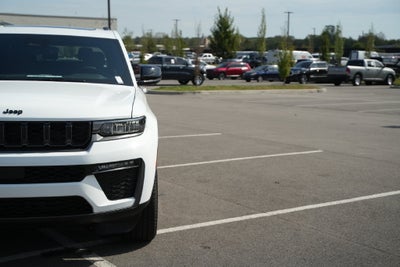 2027 Jeep Grand Cherokee Limited
