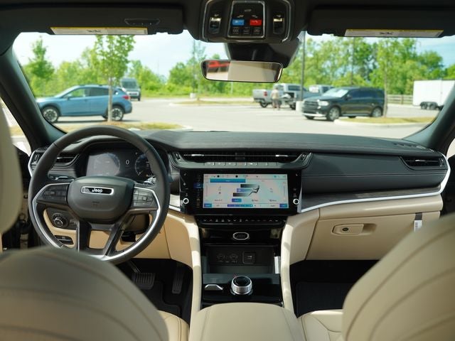 2026 Jeep Grand Cherokee GRAND CHEROKEE L LIMITED 4X4