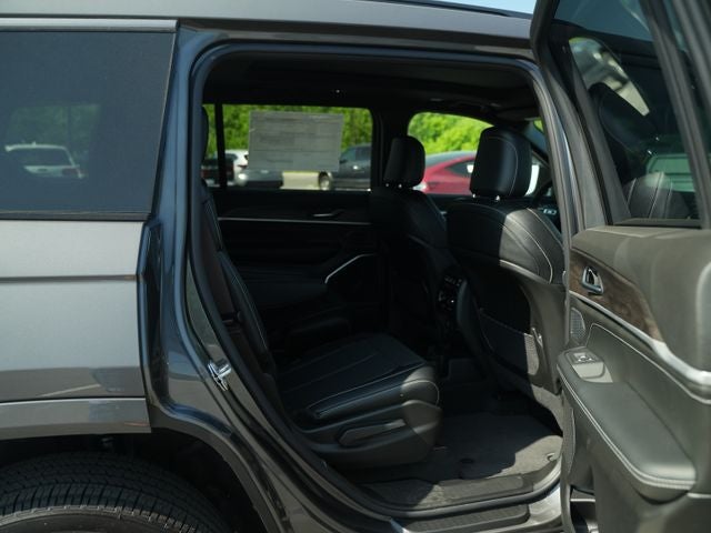2026 Jeep Grand Cherokee GRAND CHEROKEE L LIMITED RESERVE 4X4