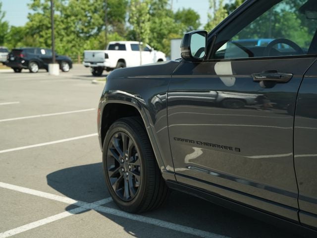 2026 Jeep Grand Cherokee GRAND CHEROKEE L LIMITED RESERVE 4X4
