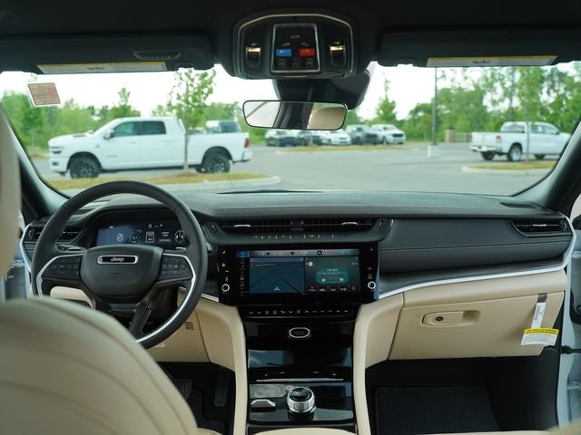 2026 Jeep Grand Cherokee GRAND CHEROKEE L LIMITED 4X4