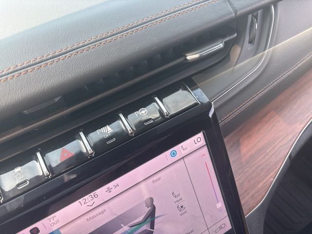 2023 Jeep Grand Cherokee L Summit 4x4