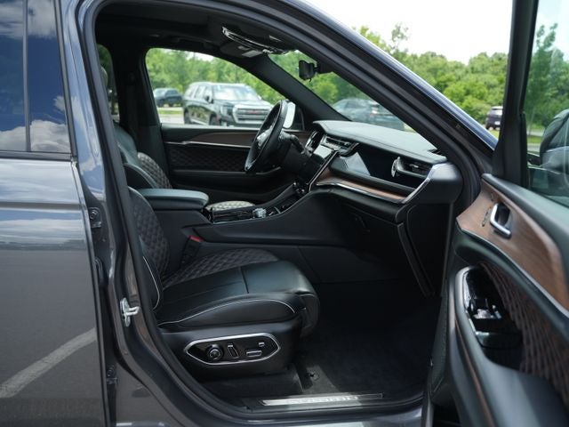 2023 Jeep Grand Cherokee L Summit 4x4