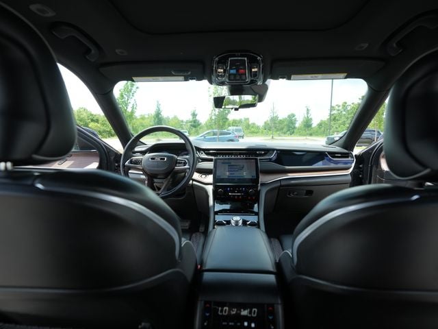 2023 Jeep Grand Cherokee L Summit 4x4