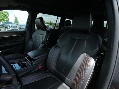 2023 Jeep Grand Cherokee L Summit 4x4