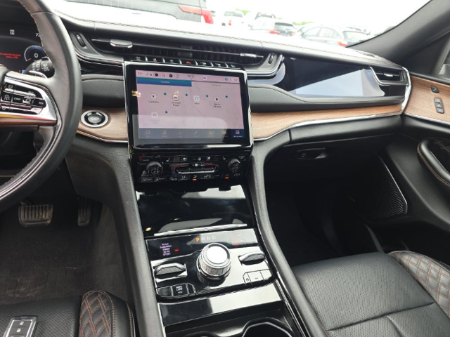 2023 Jeep Grand Cherokee L Summit 4x4