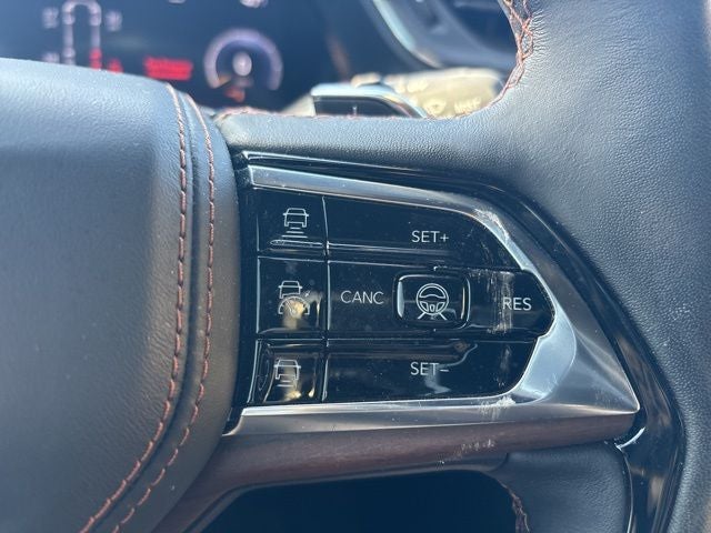 2023 Jeep Grand Cherokee L Summit 4x4