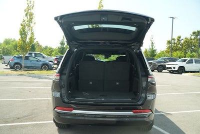 2026 Jeep Grand Cherokee Summit