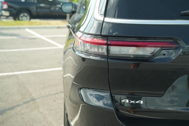 2026 Jeep Grand Cherokee Summit