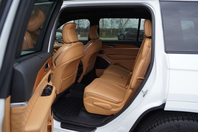 2023 Jeep Grand Cherokee L Summit Reserve 4x4