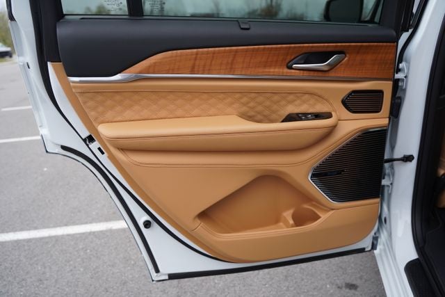 2023 Jeep Grand Cherokee L Summit Reserve 4x4