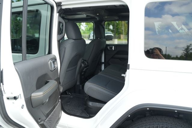 2024 Jeep Wrangler 4xe Sahara 4xe