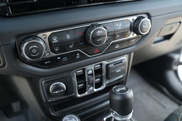 2024 Jeep Wrangler 4xe Sahara 4xe