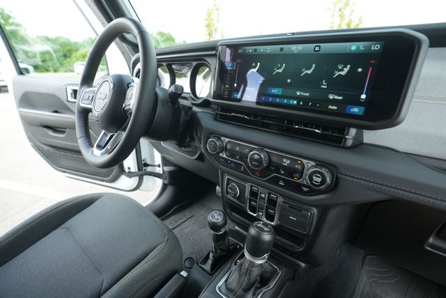 2024 Jeep Wrangler 4xe Sahara 4xe