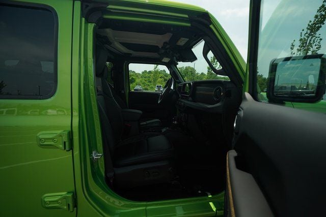 2025 Jeep Wrangler WRANGLER 4-DOOR RUBICON 392