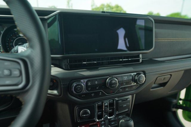 2025 Jeep Wrangler WRANGLER 4-DOOR RUBICON 392