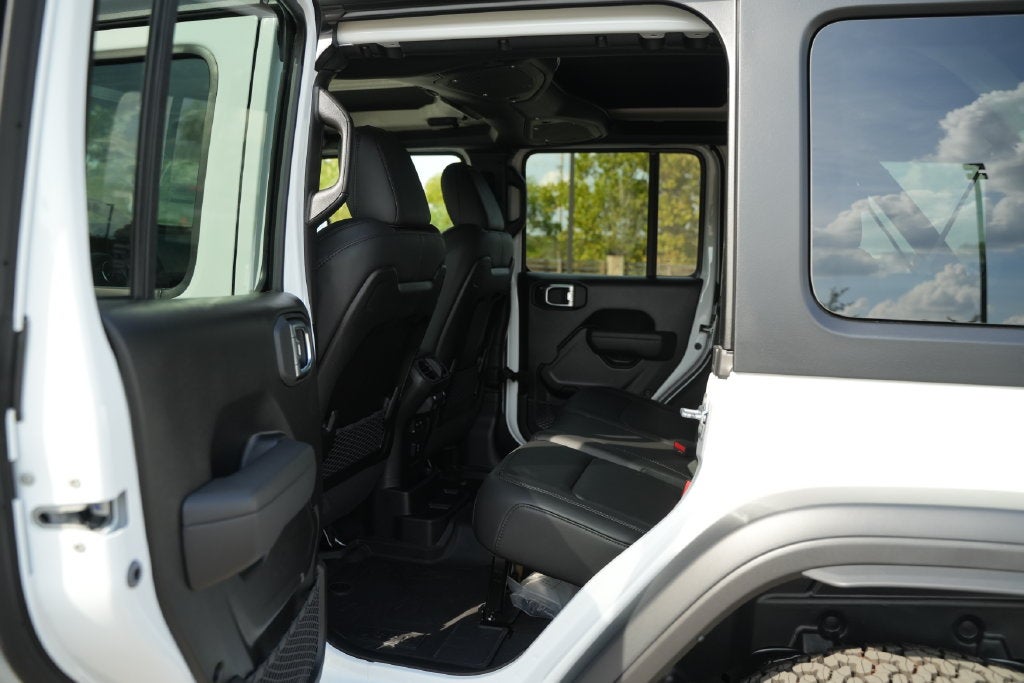 2027 Jeep Wrangler Moab 392