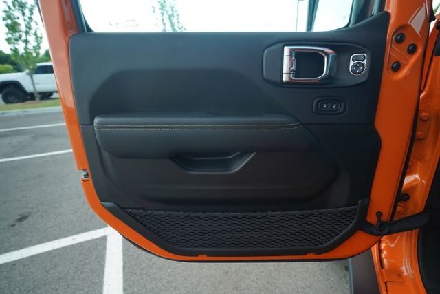 2025 Jeep Wrangler WRANGLER 4-DOOR RUBICON 392