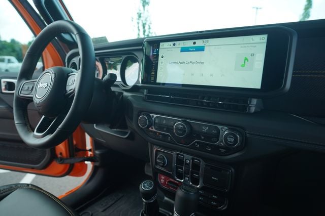 2025 Jeep Wrangler WRANGLER 4-DOOR RUBICON 392