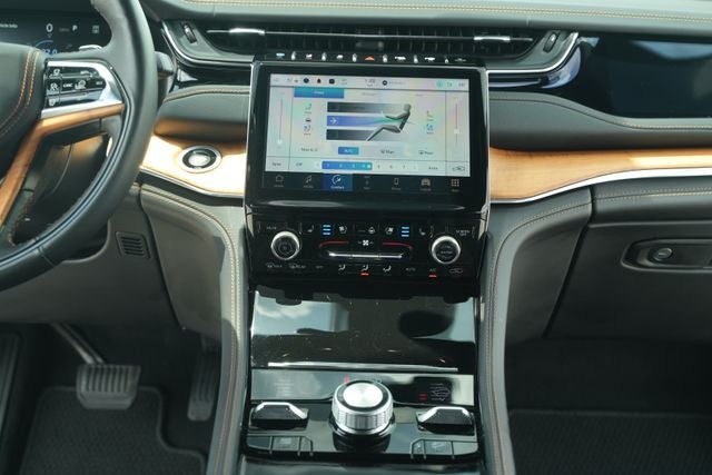 2023 Jeep Grand Cherokee 4xe Summit Reserve