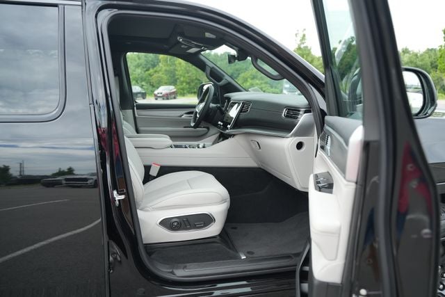 2026 Jeep Grand Wagoneer GRAND WAGONEER L LIMITED ALTITUDE 4X4