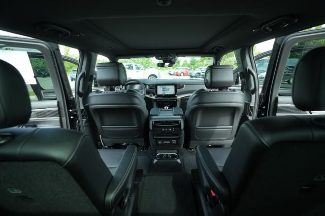 2026 Jeep Grand Wagoneer GRAND WAGONEER L LIMITED RESERVE 4X4