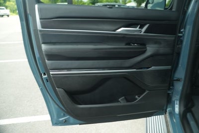 2026 Jeep Grand Wagoneer L Summit Obsidian