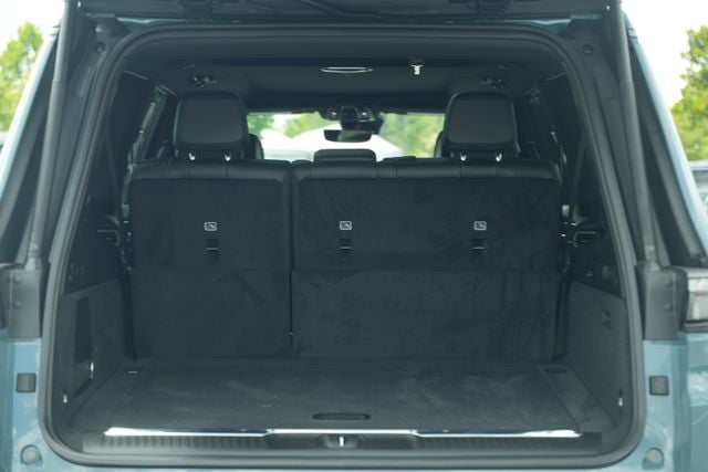 2026 Jeep Grand Wagoneer L Summit Obsidian