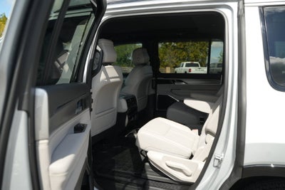 2026 Jeep Grand Wagoneer Base