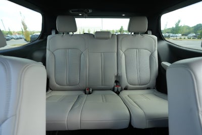 2026 Jeep Grand Wagoneer Base