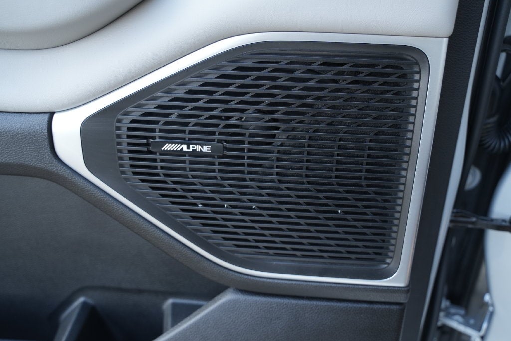 2026 Jeep Grand Wagoneer Base