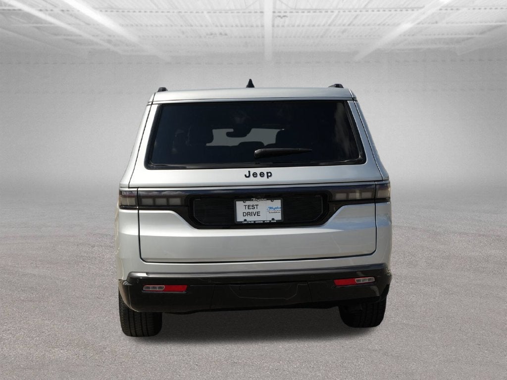 2026 Jeep Grand Wagoneer Base