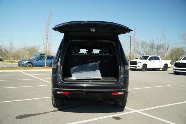 2026 Jeep Grand Wagoneer GRAND WAGONEER UPLAND 4X4