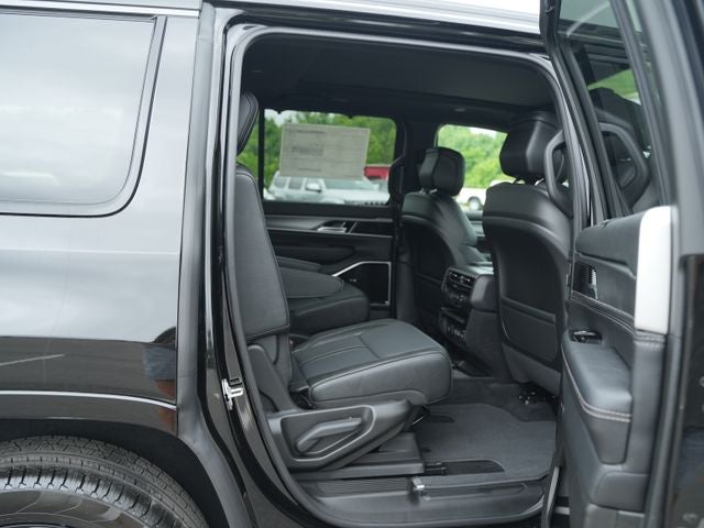 2026 Jeep Grand Wagoneer GRAND WAGONEER LIMITED RESERVE 4X4