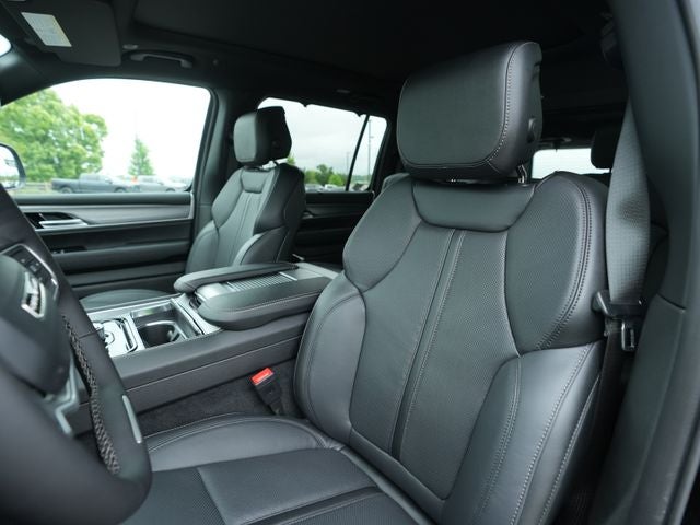 2026 Jeep Grand Wagoneer GRAND WAGONEER LIMITED RESERVE 4X4