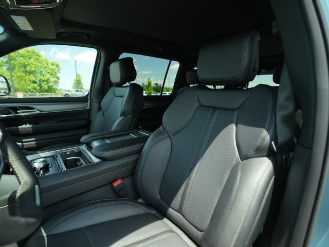 2026 Jeep Grand Wagoneer GRAND WAGONEER LIMITED ALTITUDE 4X4