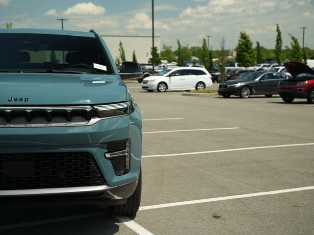 2026 Jeep Grand Wagoneer GRAND WAGONEER LIMITED ALTITUDE 4X4