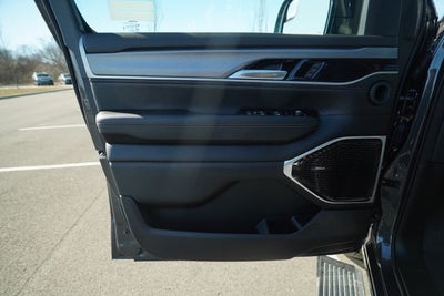 2026 Jeep Grand Wagoneer GRAND WAGONEER LIMITED RESERVE 4X4