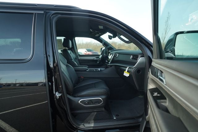 2026 Jeep Grand Wagoneer GRAND WAGONEER LIMITED RESERVE 4X4